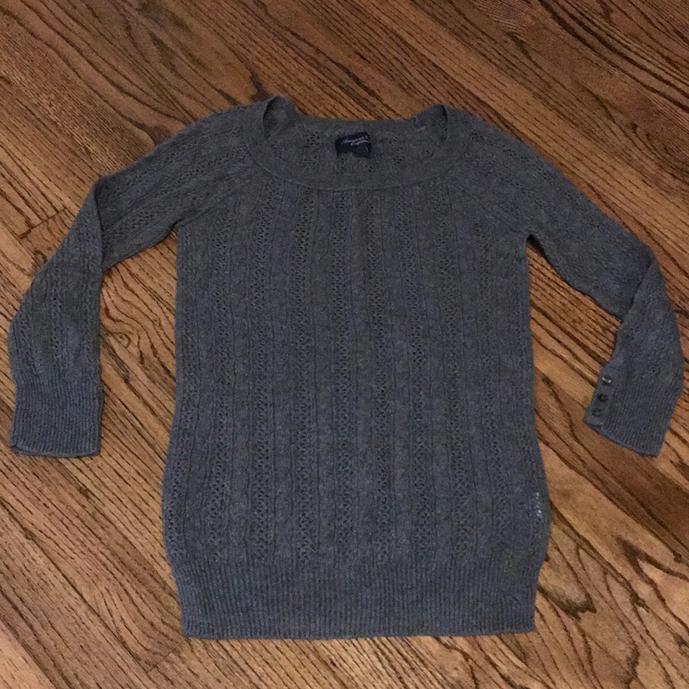 Gray knit AE sweater
